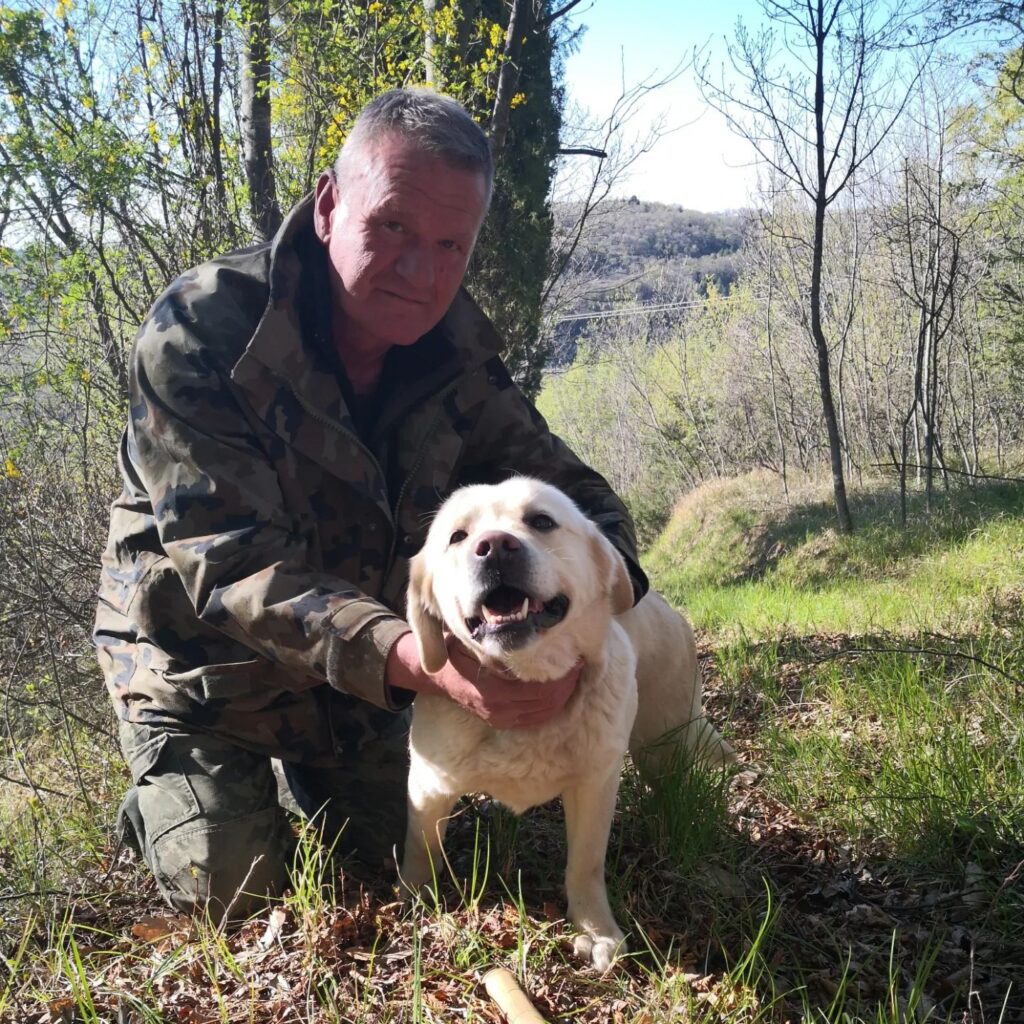 Truffle hunting - Istria