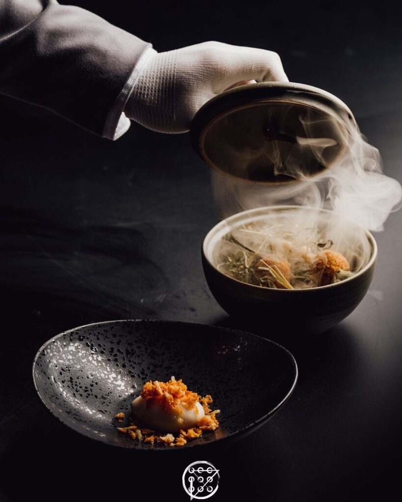 COB - Restaurant Portoroz - MICHELIN Guide, Creative, Seasonal Cuisine, Price range 150€ - 190€ per person.