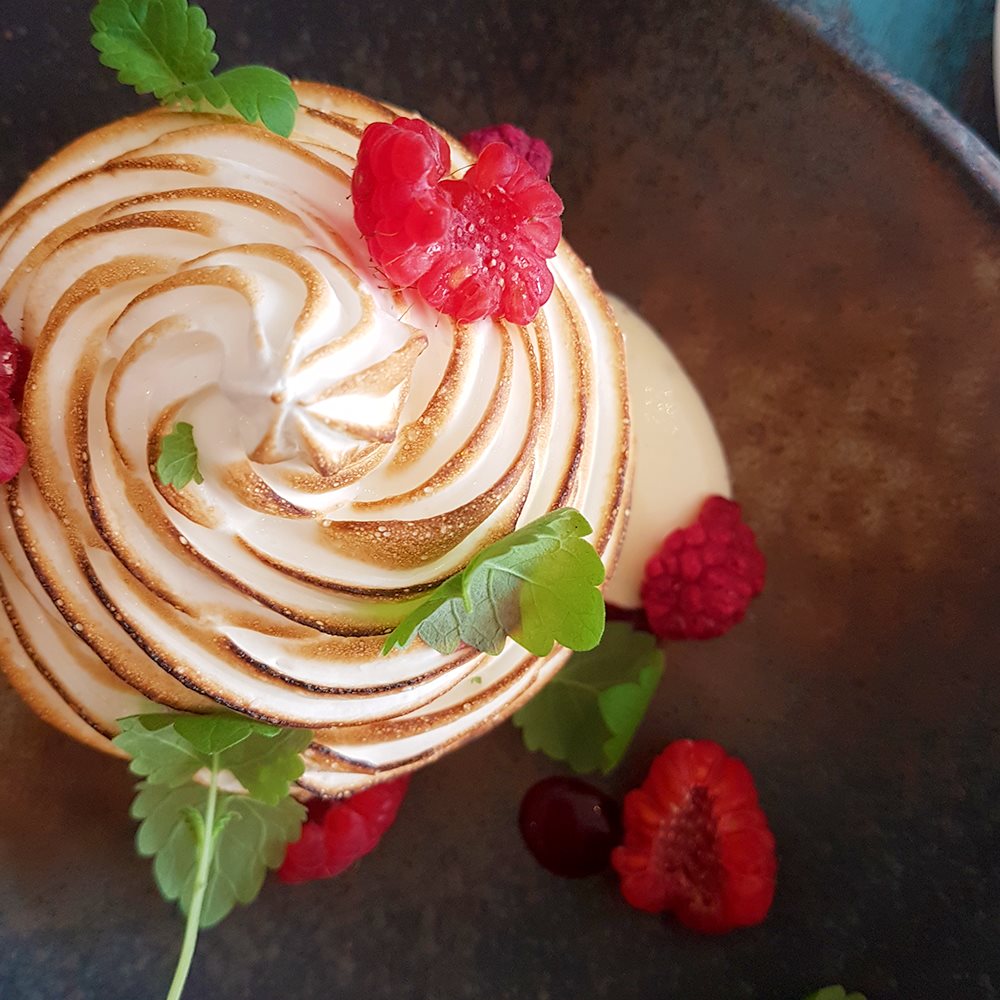 Tapas Bar Portorose, Portorož: Tapas, Istrian Cuisine, Regional Cuisine, Seasonal Cuisine, Seafood, Vegetarian, Sweets, Cocktails, Wine.