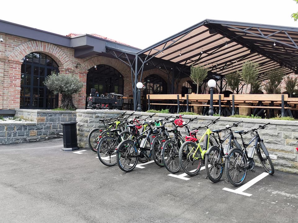 5-Course Food Tour (eBike tour) Piran, Istria