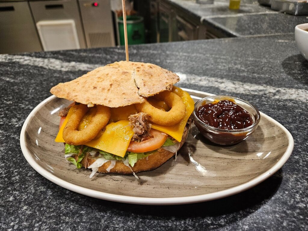 Pizza 33 - Koper, Home delivery - Pizza, Vegetarian-friendly, Mediterranean Cuisine, Seafood