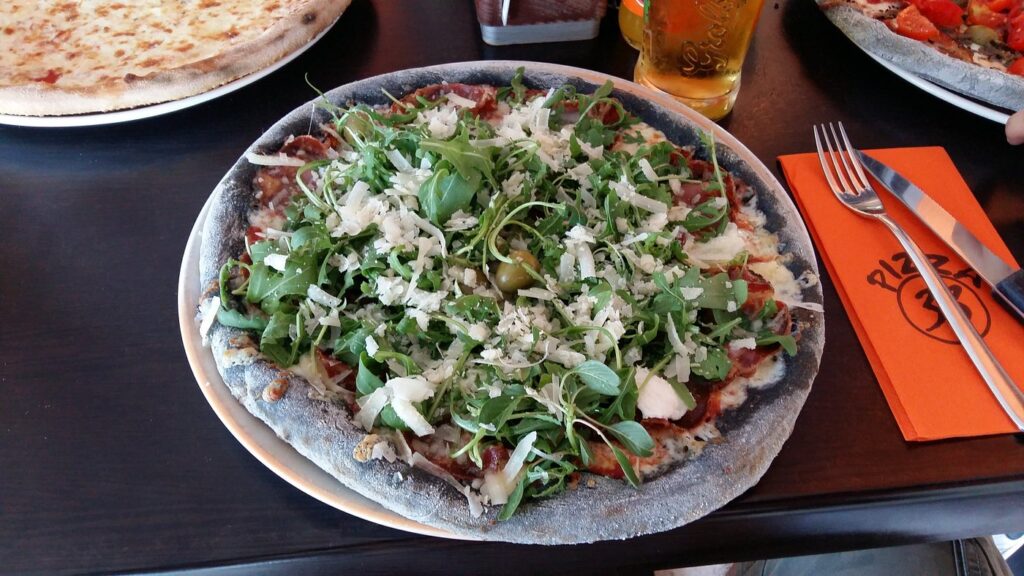 Pizza 33 - Koper, Home delivery - Pizza, Vegetarian-friendly, Mediterranean Cuisine, Seafood