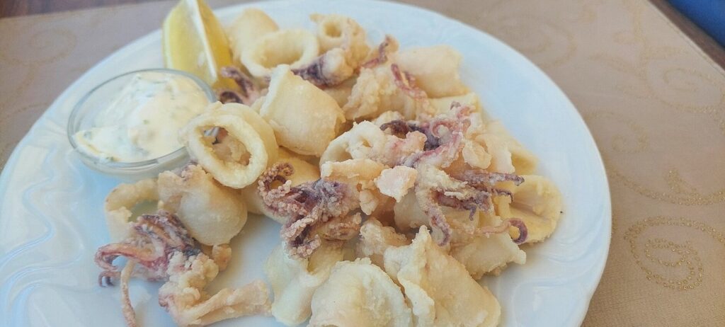 Restaurant Izola, Gostilna Sidro, Izola, Isola: fish, shellfish and typical Istrian dishes.