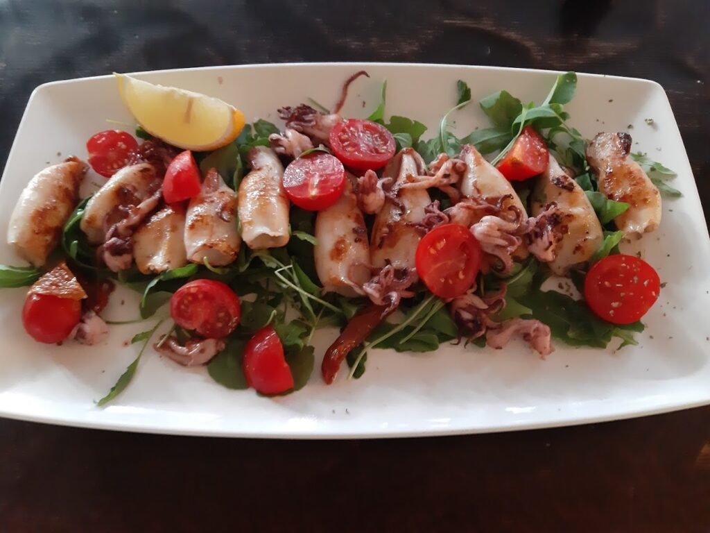 Beach Garden Pizza and Grill, Pizzeria in Izola, Home delivery