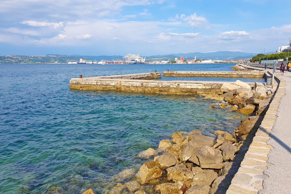 Koper beaches, Parancana - Molet Beach