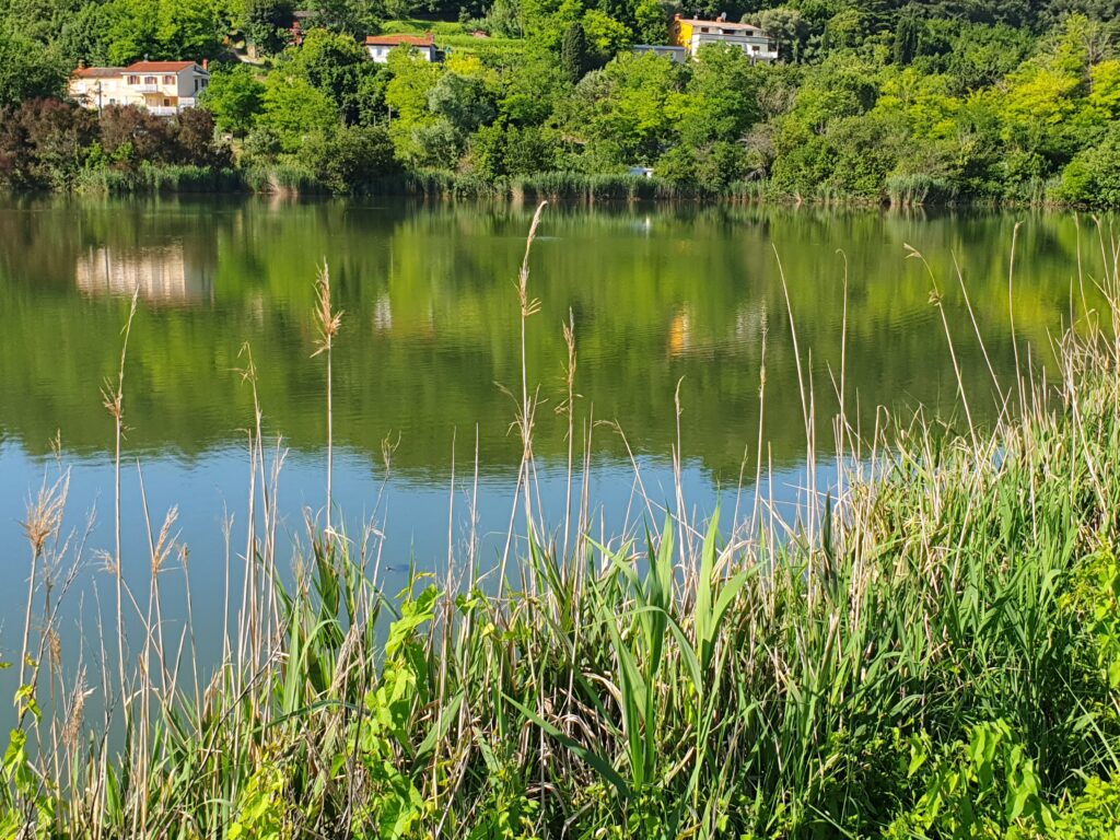 Hiking in Piran, hiking from Lake Fiesa to Piran