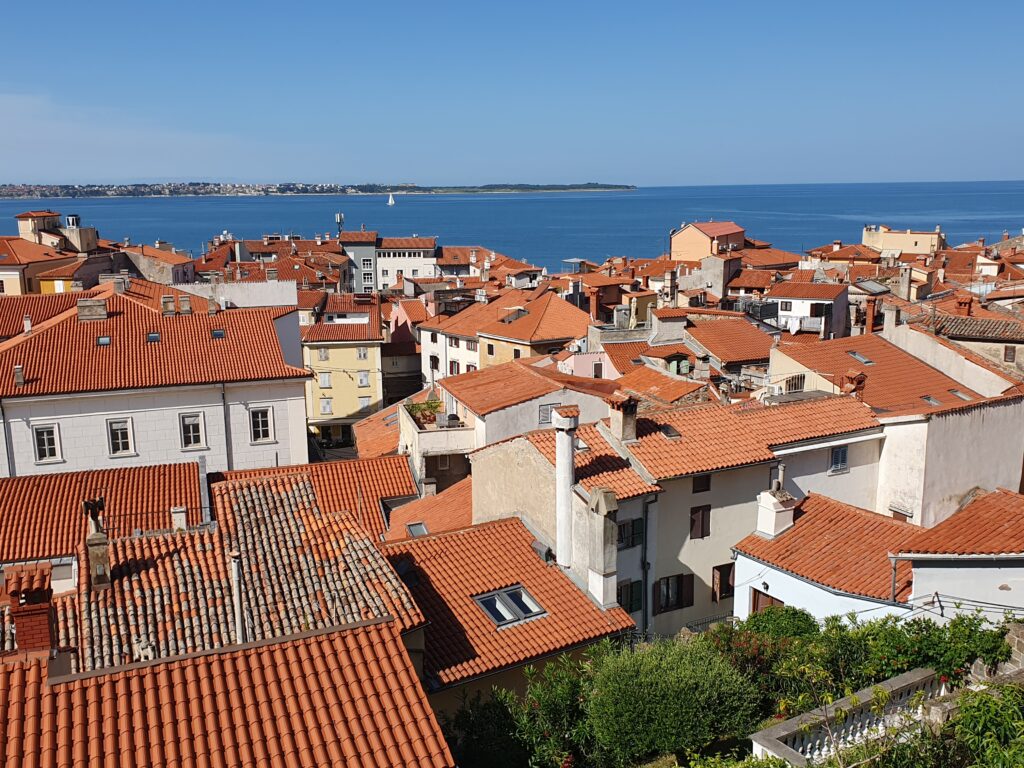 Hiking in Piran, hiking from Lake Fiesa to Piran