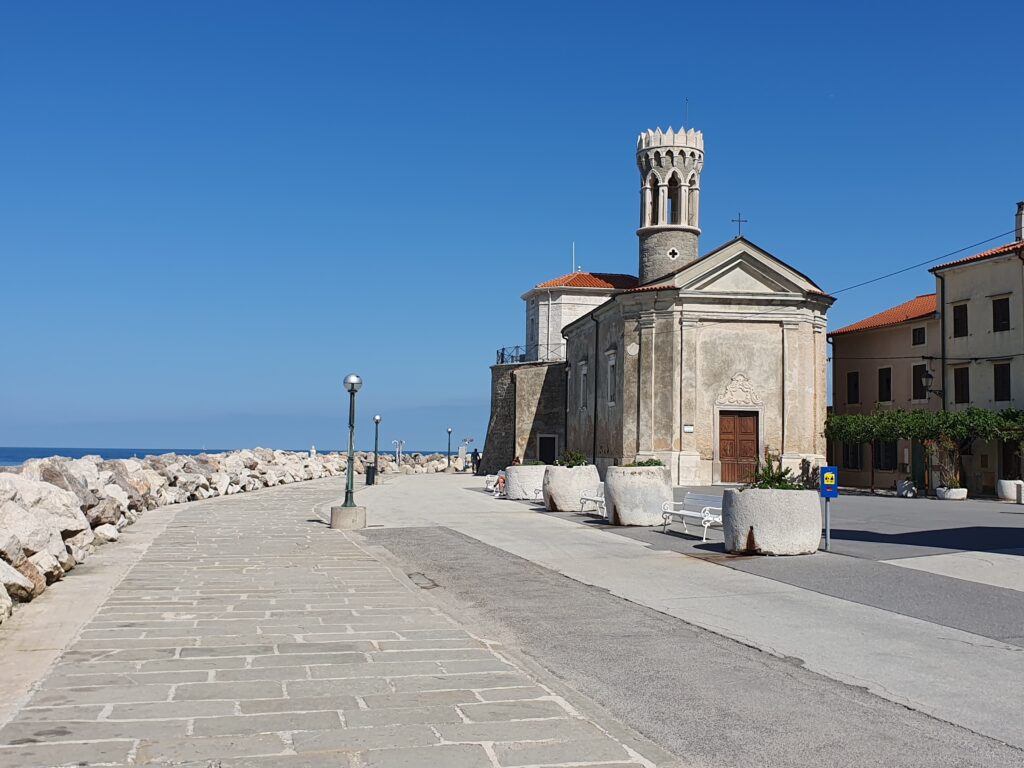 Hiking in Piran - Circular footpath Piran