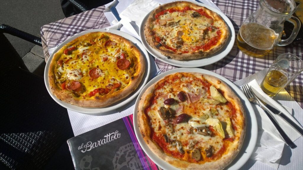 Trieste Restaurants - Pizza Al Barattolo - Trieste