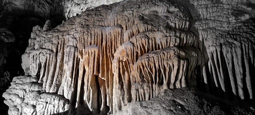 Karst - Grotta Gigante in Triest, Trieste