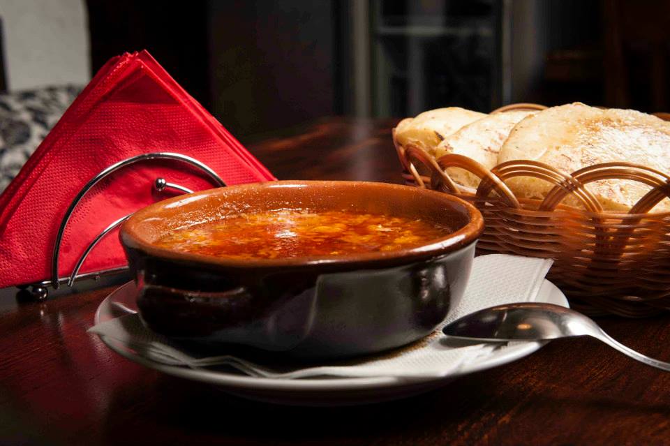 Čevabdžinica Sarajevo 84, Koper, Bosnian food