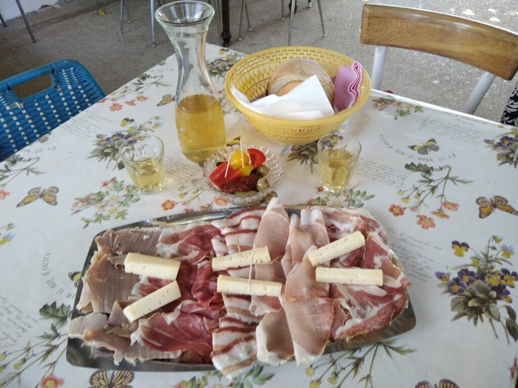 Osmiza Stoka E. E.
